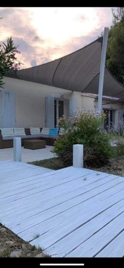 … Et La Fourmi Villa Saumane-de-Vaucluse Luaran gambar